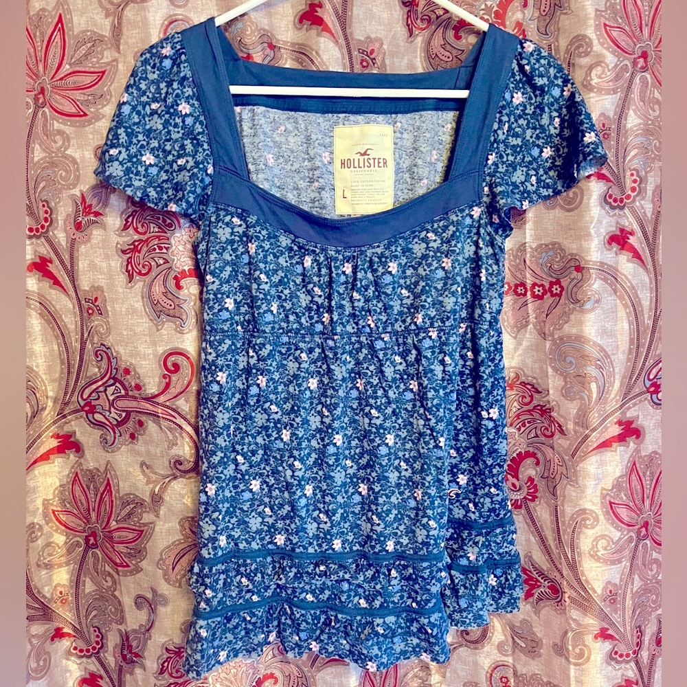 Hollister Babydoll tee